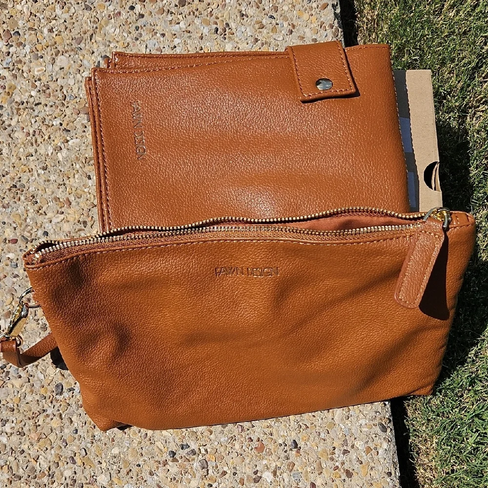 Fawn Design Brown Baby Diaper Bag & Accessories